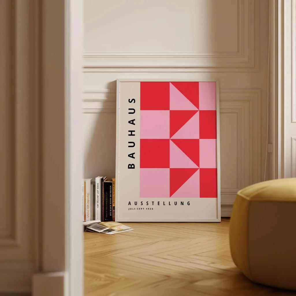 Bauhaus Triángulos Rojo Rosa Póster